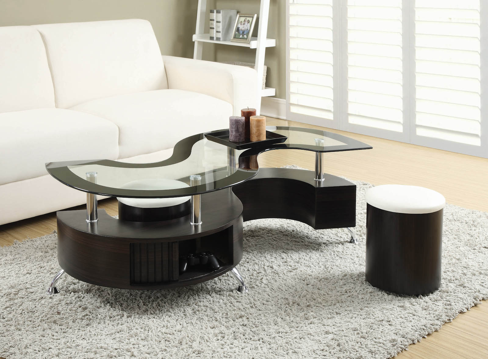 Accent tables: 3-piece coffee table