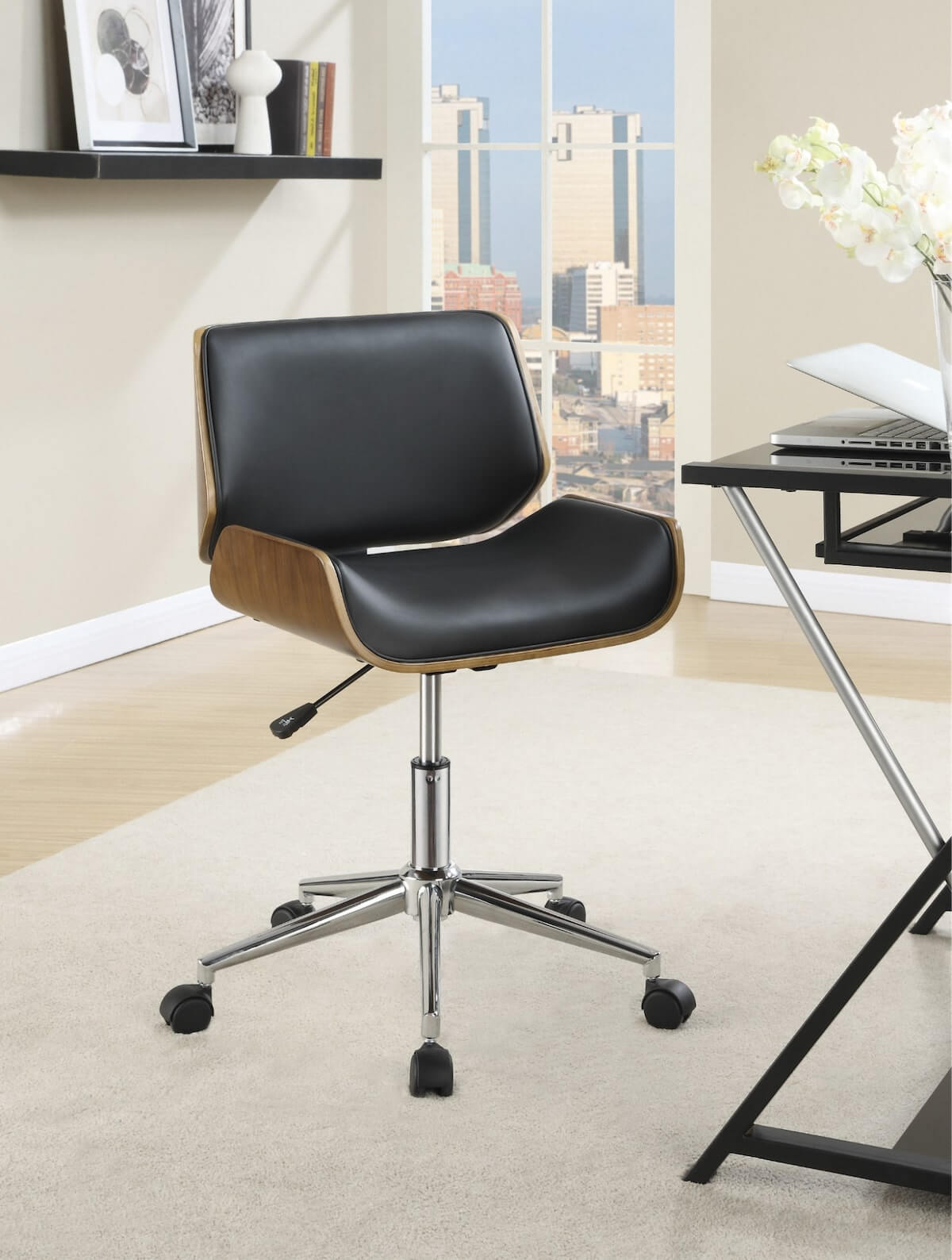 Modern office: Adjustable Height Office Chair Black and Chrome