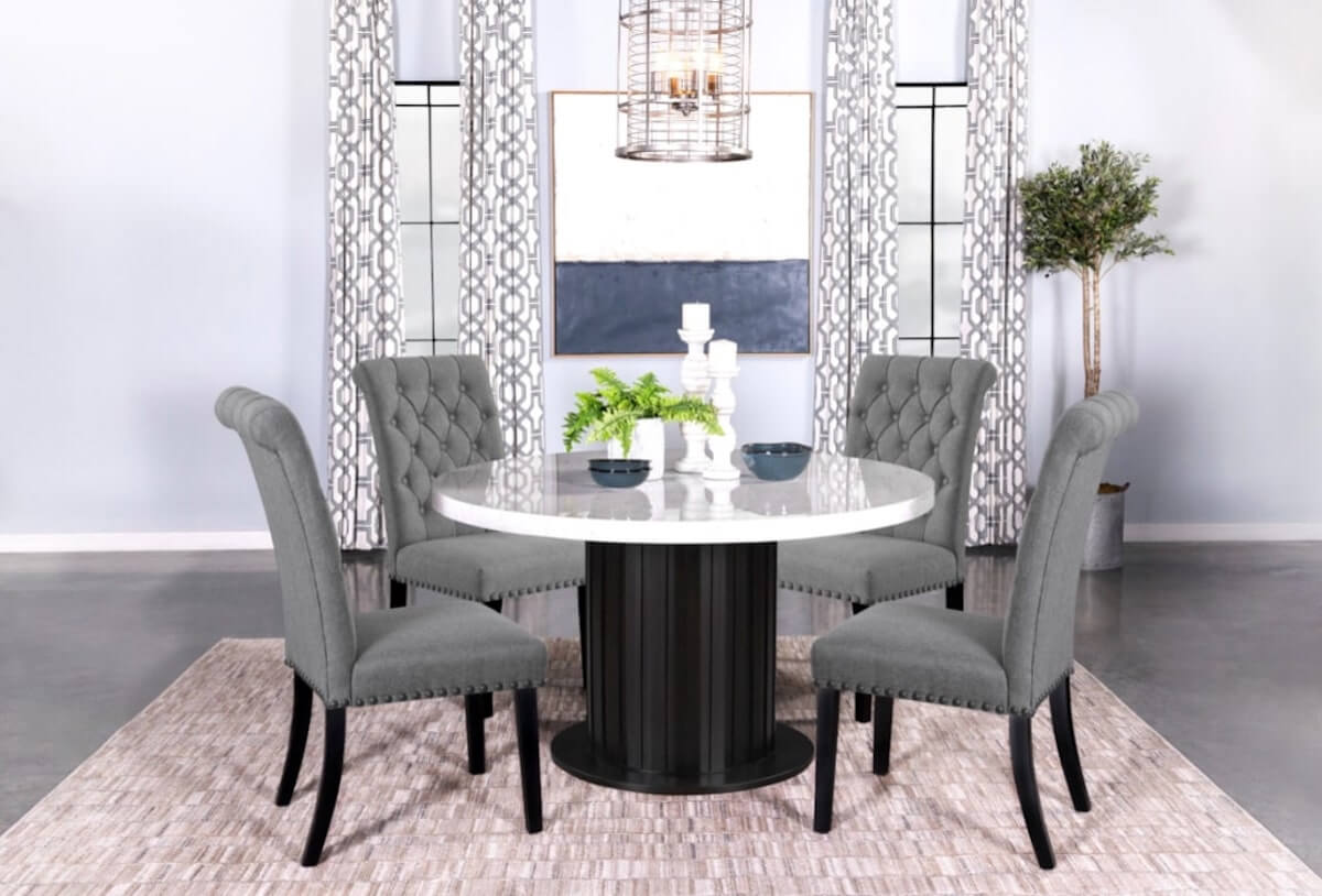 Ready for some dining room decor inspo? We’re sharing six formal dining room ideas for all interior design styles and floor plans, complete with ways to make each look your own.