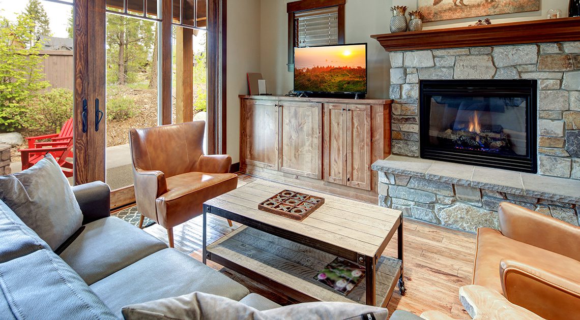 Ski-lodge comfort to farmhouse charm, rustic style brings together the best elements of Mother Nature to create a relaxed, inviting space. Learn how to pull off this easy-going look no matter where you live.