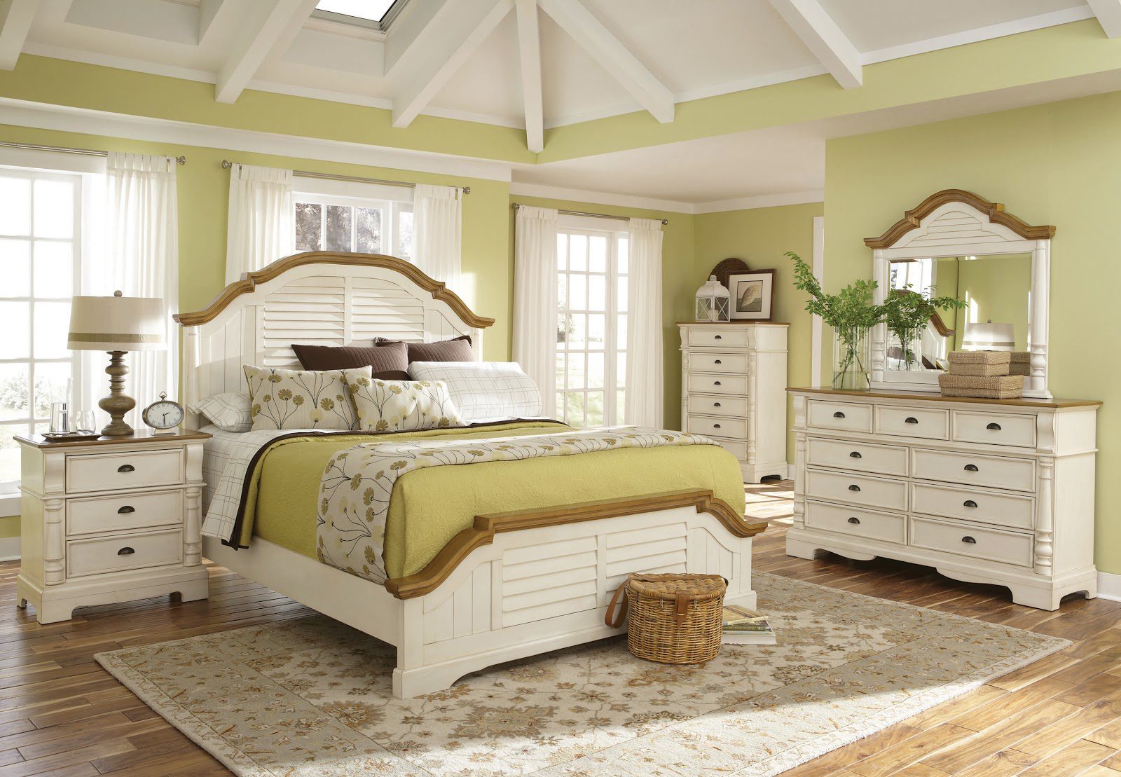 Oleta Eastern King Panel Bed With Shutter Detail Buttermilk And Brown