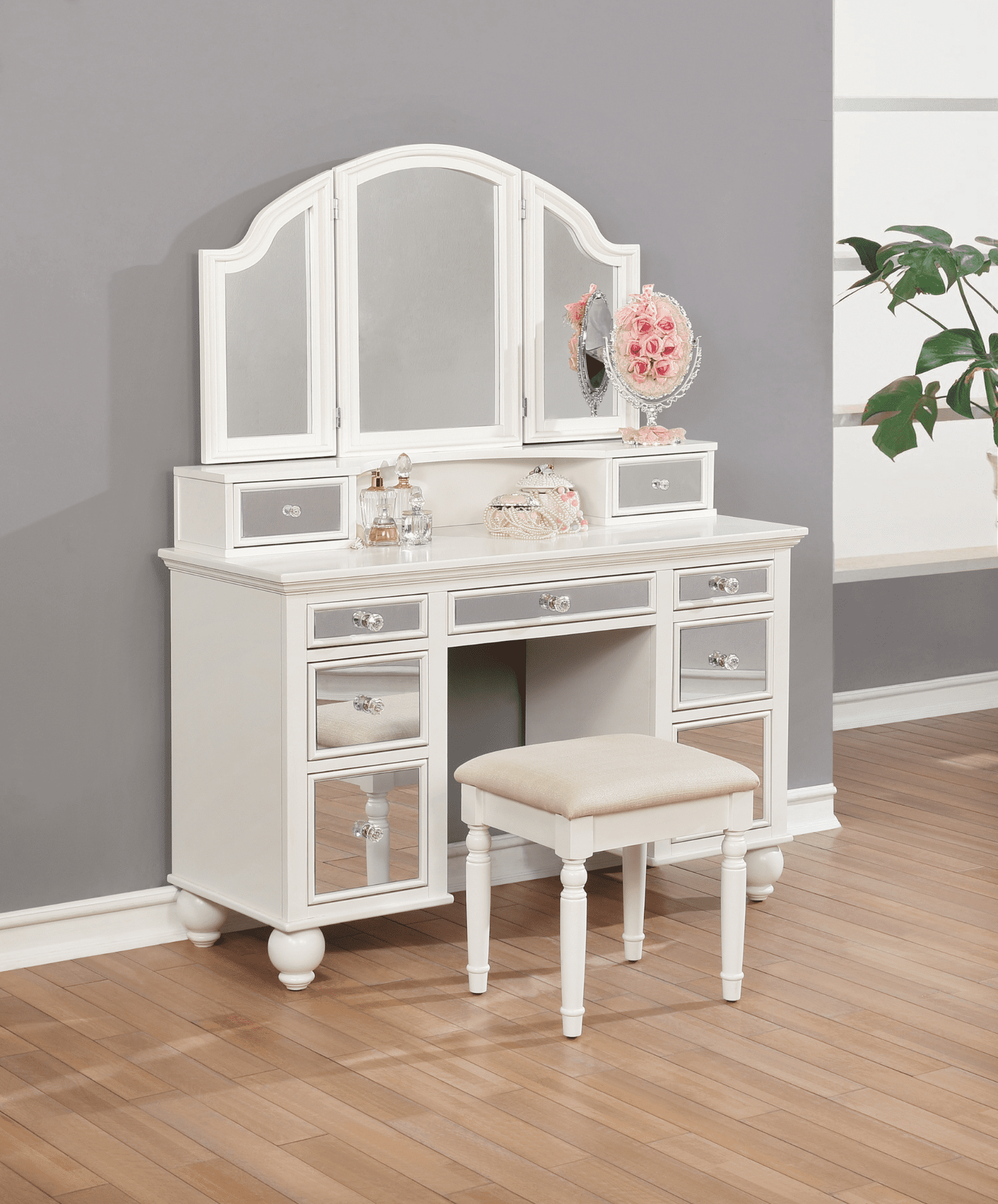 2-Piece Vanity Set White And Beige