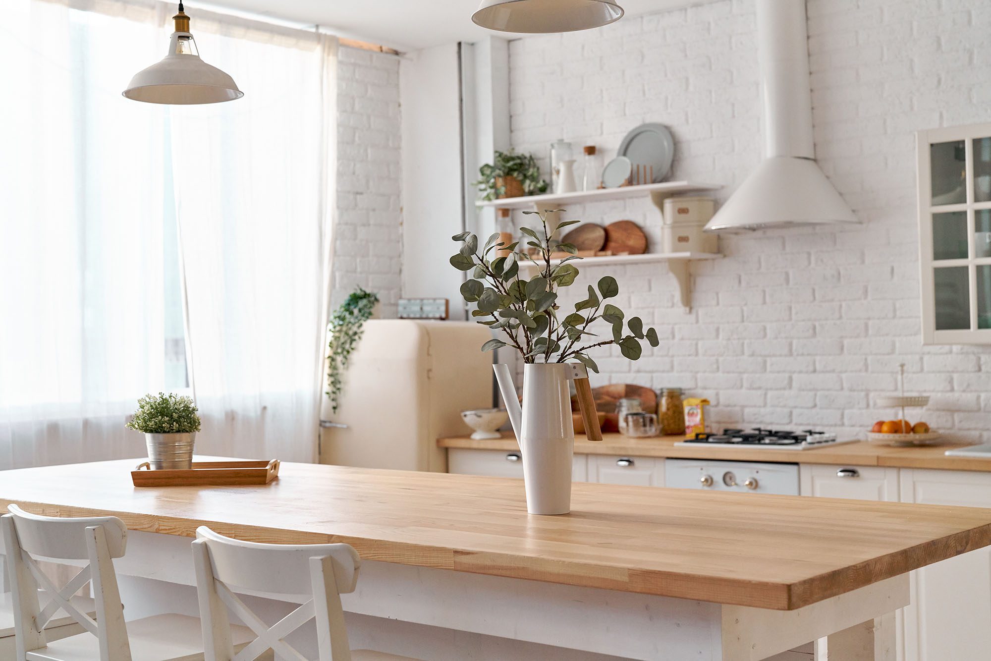 How To Style The Right Counter Height Table For Your Space